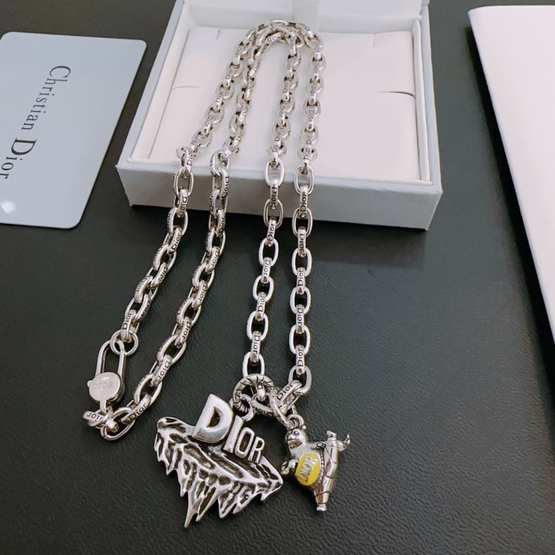 chr1st1an D10r necklaces